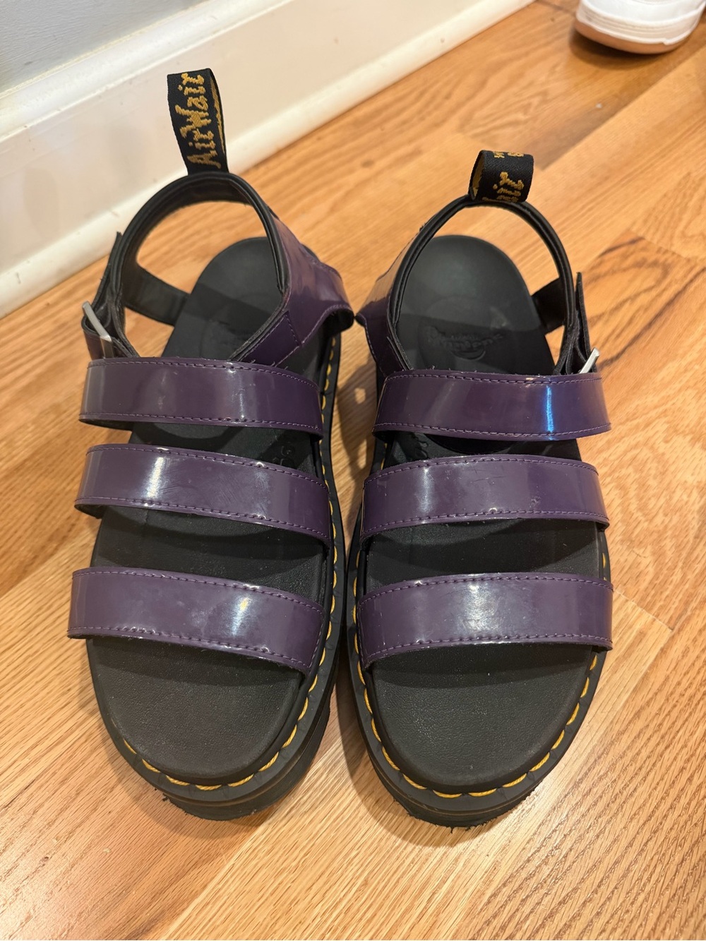 Dr. Martens Blaire Purple Patent Leather Sandals Women’s US 11